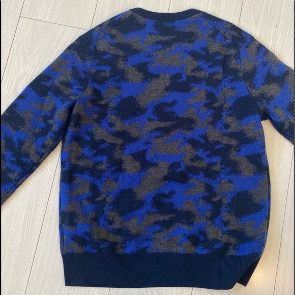 Blue Camo Sweater - Picture 2 of 4